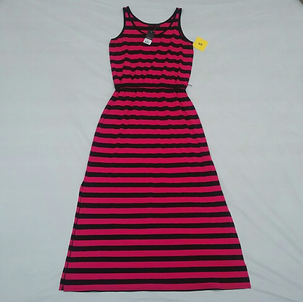 Brand new black and pink striped maxi dres